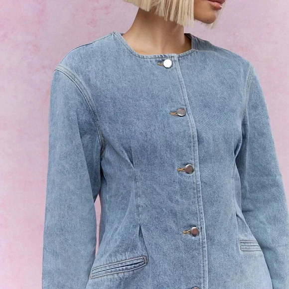 Blue Casual Women's Buttoned Round Collar Long Loose Sleeves Denim Jacket - Picture 3 of 4